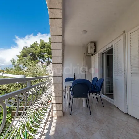 Apartman Nadia *